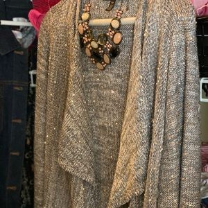 White House Black Market size M open cardigan